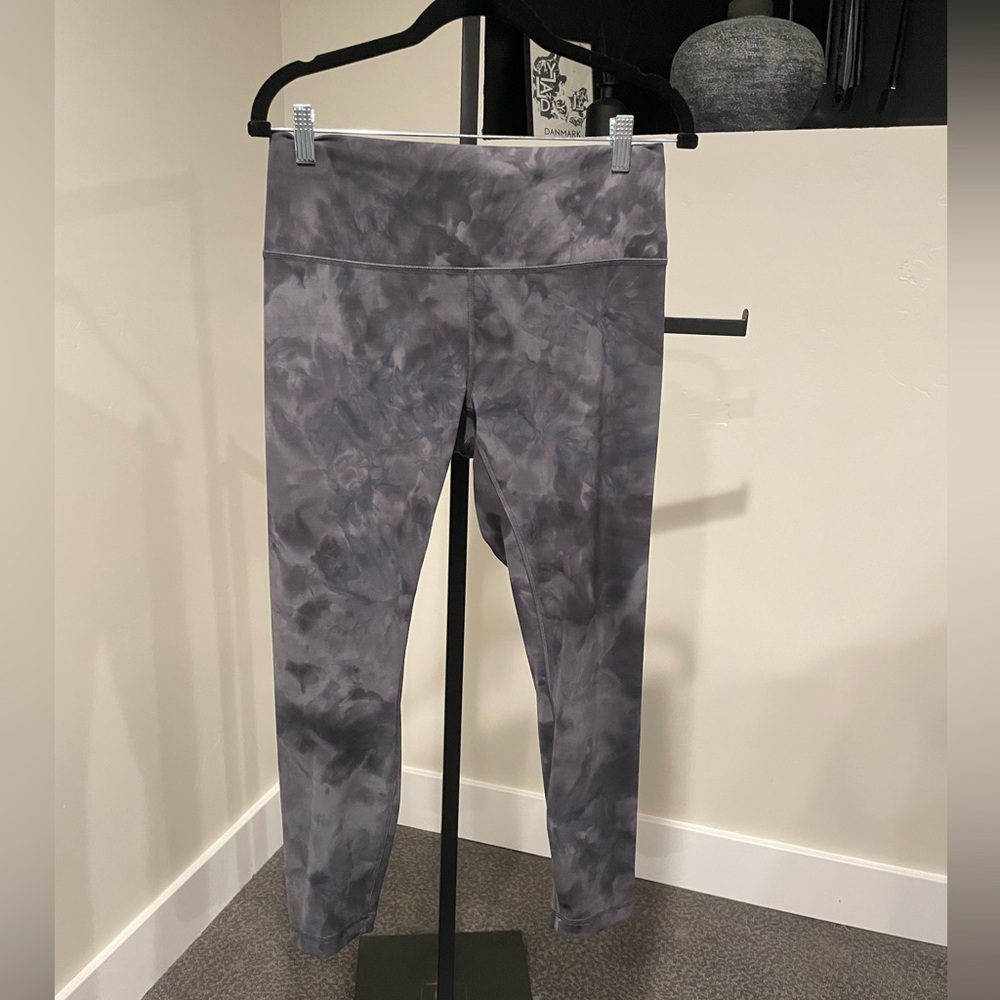 ❗️SOLD❗️LULULEMON ALIGN HIGHRISE CROP-sz12